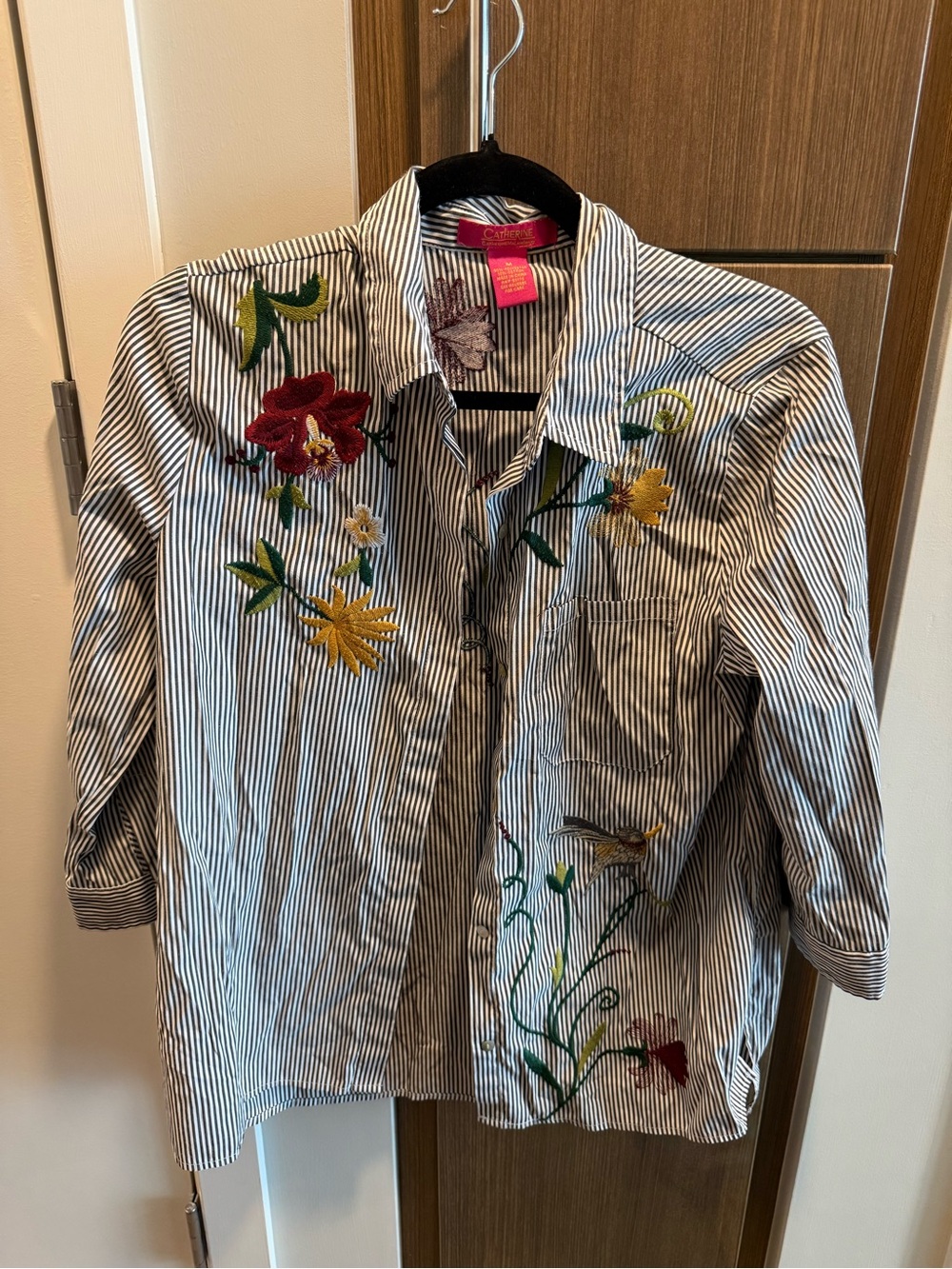 Striped Button-Front Shirt with Floral Embroidery - White & Gray